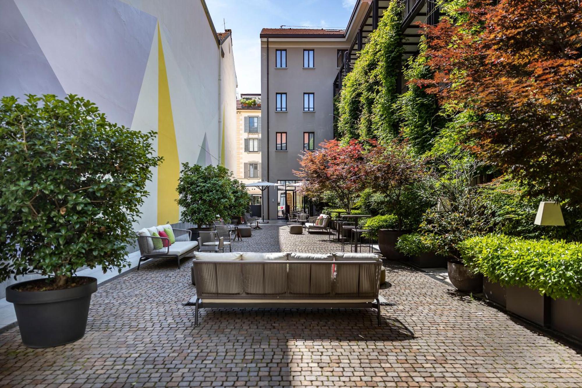 Savona 18 Suites Milano Eksteriør billede